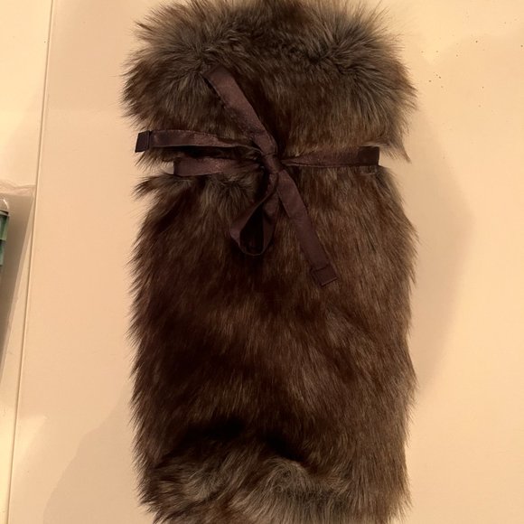 Faux Fur Pottery Barn wine bag - Picture 6 of 7
